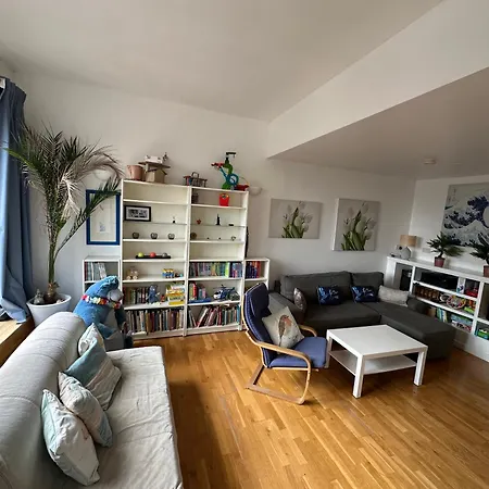 Stunning City Centre 4 Bedroom Penthouse - 2 Car Parking Spaces * Bristol